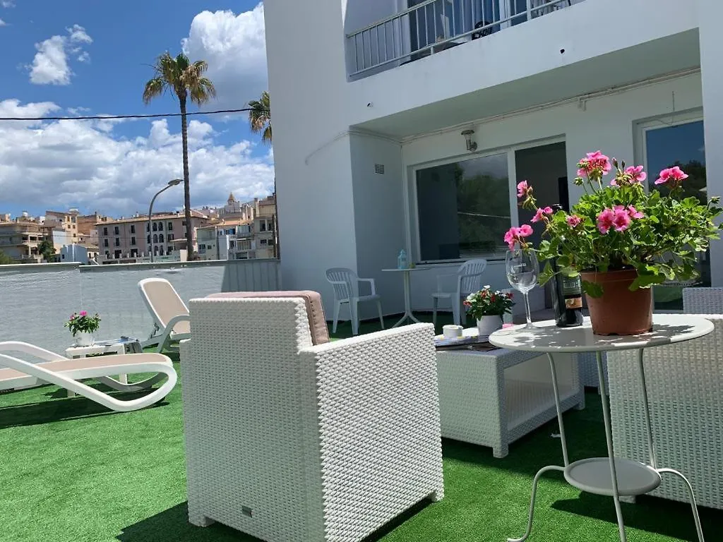 Es Nautico Suites Porto Cristo 2*,