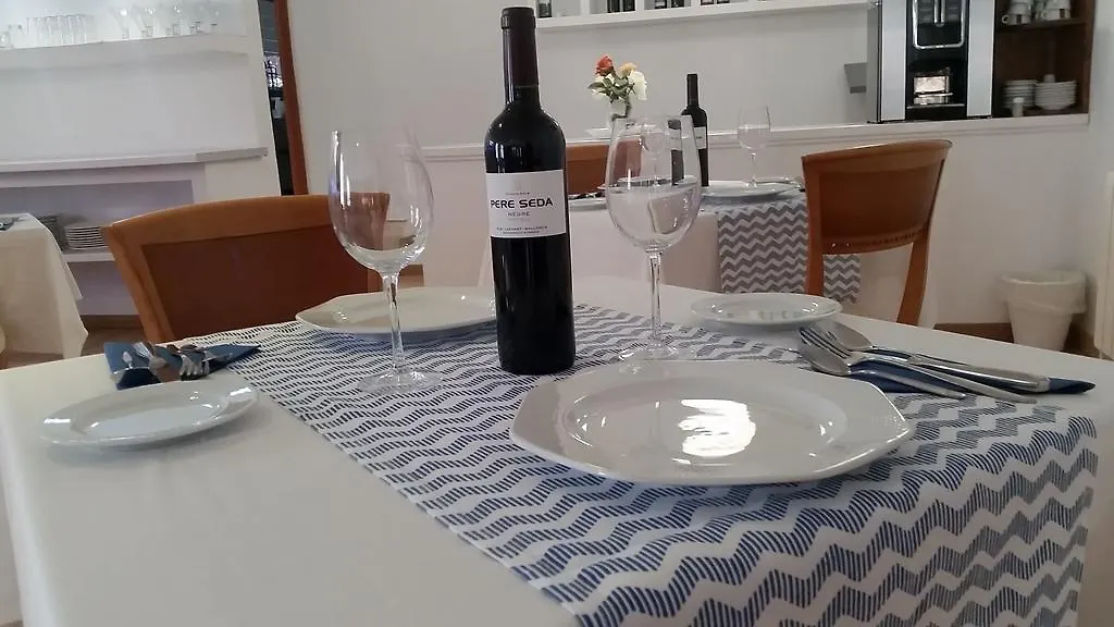 Es Nautico Suites Porto Cristo 2*,